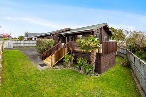 Photo of property in 1/40 Drake Street, Howick, Auckland, 2014