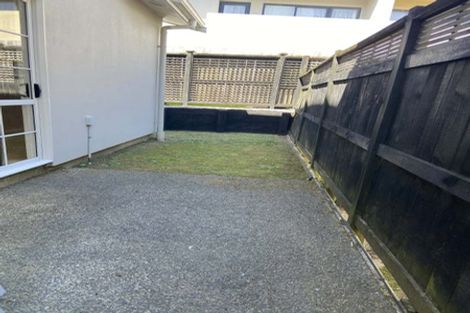 Photo of property in 40 Mulvaney Crescent, Henderson, Auckland, 0612