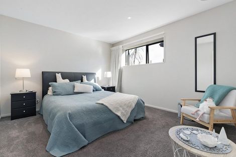 Photo of property in 9 Mckellar Drive, Jacks Point, Queenstown, 9371