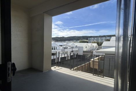 Photo of property in Pirie Street Townhouses, 28/35 Pirie Street, Mount Victoria, Wellington, 6011