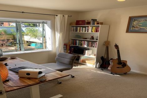 Photo of property in 12/93a Kelburn Parade, Kelburn, Wellington, 6012