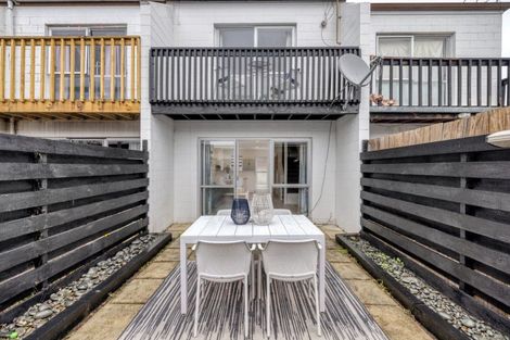 Photo of property in 7/20 Miro Street, Mount Maunganui, 3116