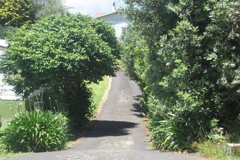 Photo of property in 50 Lee Street, Te Puke, 3119