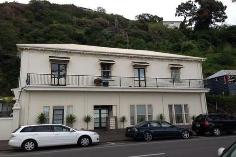 Photo of property in 29 Marine Parade, Bluff Hill, Napier, 4110
