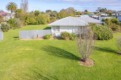 Photo of property in 23 Gloag Street, Waverley, 4510