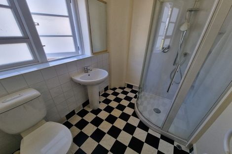 Photo of property in 82 Majoribanks Street, Mount Victoria, Wellington, 6011