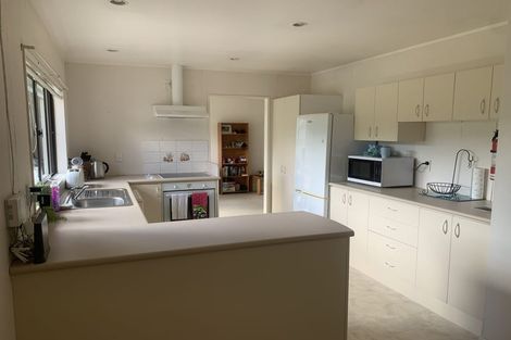 Photo of property in 20 Maurice Borich Place, Henderson, Auckland, 0610