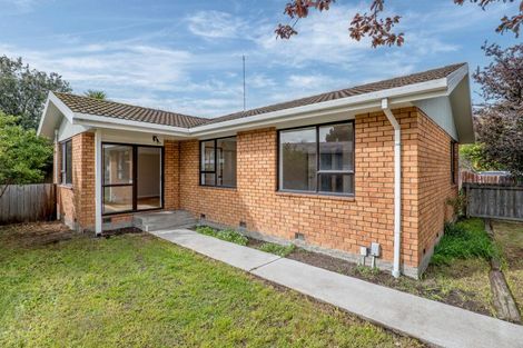 Photo of property in 1/8 Raymond Road, Bromley, Christchurch, 8062