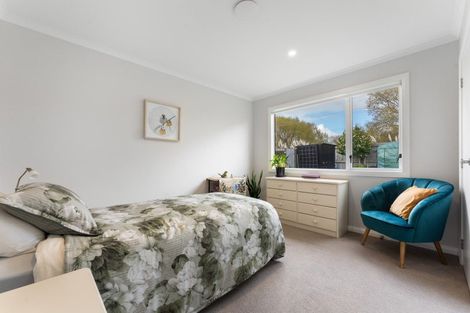 Photo of property in 22 Serenity Crescent, Kelvin Grove, Palmerston North, 4414