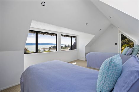 Photo of property in 2 The Cliffs, Britannia Heights, Nelson, 7010