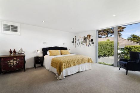 Photo of property in 17a Dodson Avenue, Milford, Auckland, 0620