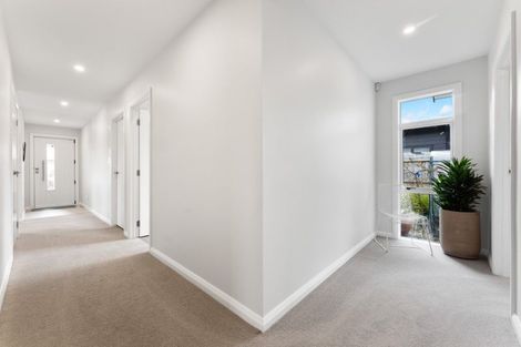 Photo of property in 22 Serenity Crescent, Kelvin Grove, Palmerston North, 4414