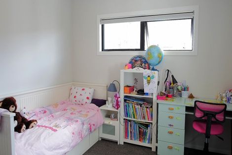 Photo of property in 18 Poplar Grove, Feilding, 4702