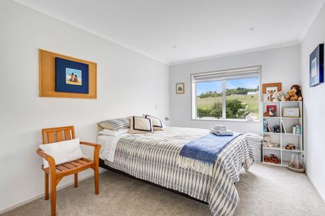 Photo of property in 170 Pomona Road, Kumeu, 0891