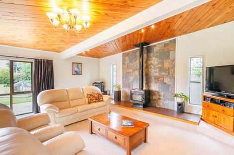 Photo of property in 69 Waterloo Crescent, Hokowhitu, Palmerston North, 4410