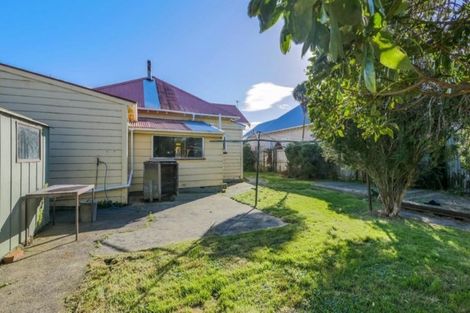 Photo of property in 20 Auld Street, Saint Kilda, Dunedin, 9012