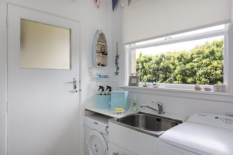 Photo of property in 16a Balmoral Street, Oamaru North, Oamaru, 9400