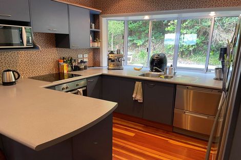 Photo of property in 114 Motuhara Road, Plimmerton, Porirua, 5026