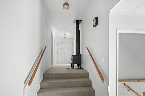 Photo of property in 6 Ashworth Street, Alexandra, 9320