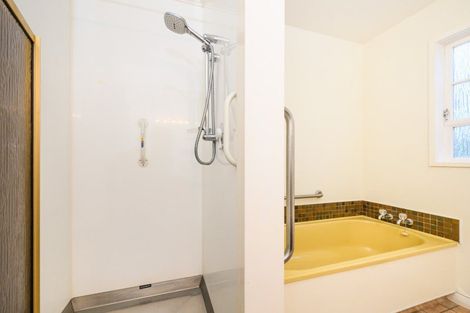 Photo of property in 31 Redwood Grove, Hokowhitu, Palmerston North, 4410