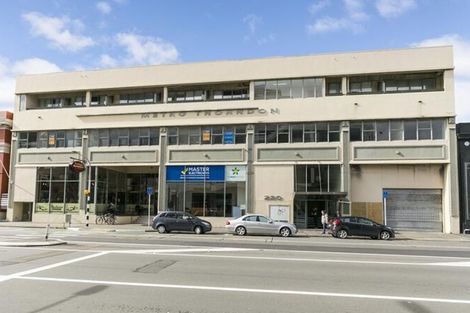 Photo of property in Metro Apartments, 14/220 Thorndon Quay, Pipitea, Wellington, 6011