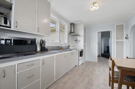 Photo of property in 271 Balmoral Drive, Tokoroa, 3420