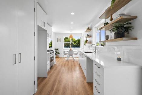 Photo of property in 15 High Street, Bulls, 4818