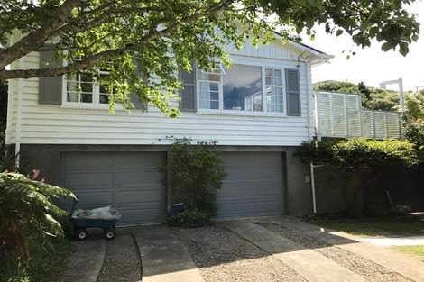 Photo of property in 11 Khouri Avenue, Karori, Wellington, 6012