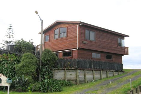 Photo of property in 21 Wigmore Crescent, Hahei, Whitianga, 3591