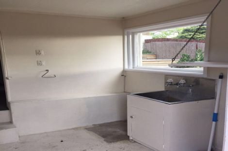 Photo of property in 477 Kaikorai Valley Road, Bradford, Dunedin, 9011