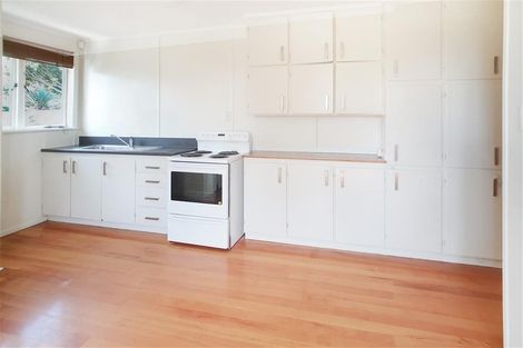 Photo of property in 179 Avondale Road, Avondale, Auckland, 1026