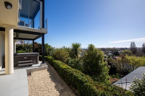 Photo of property in 39 Overdale Drive, Cashmere, Christchurch, 8022