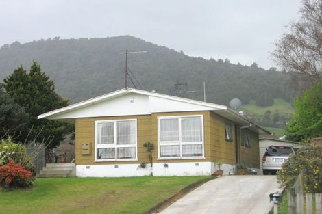 Photo of property in 3 Emerald Street, Pukehangi, Rotorua, 3015