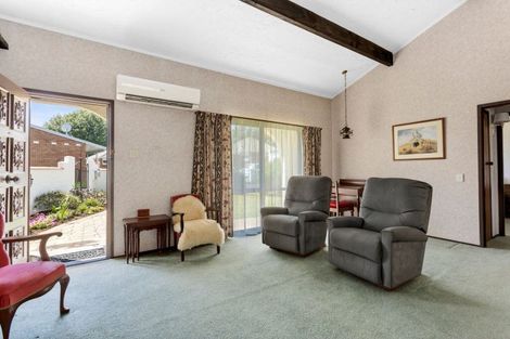 Photo of property in 112b Victoria Street, Cambridge, 3434