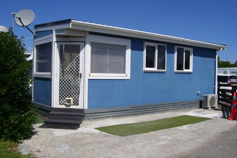 Photo of property in 20 Tasman Road, Otaki Beach, Otaki, 5512