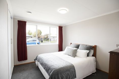 Photo of property in 15 Ross Street, Grasmere, Invercargill, 9810