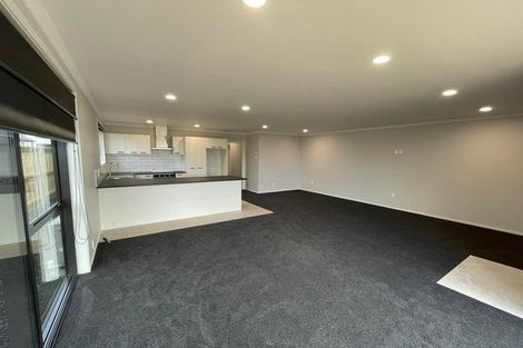 Photo of property in 18 Uatoto Road, Clarks Beach, 2122