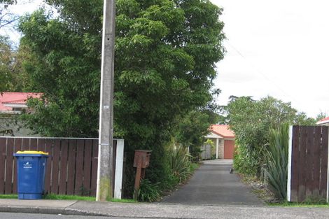 Photo of property in 723c Te Atatu Road, Te Atatu Peninsula, Auckland, 0610