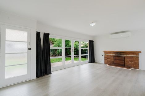 Photo of property in 18 Brocas Avenue, Hillcrest, Hamilton, 3216