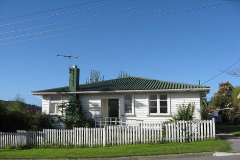 Photo of property in 14a Lincoln Street, Picton, 7220