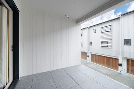 Photo of property in 36 Akeake Lane, Albany Heights, Auckland, 0632