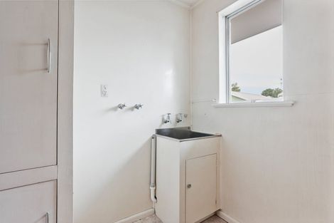 Photo of property in 1/318 Main North Road, Redwood, Christchurch, 8051