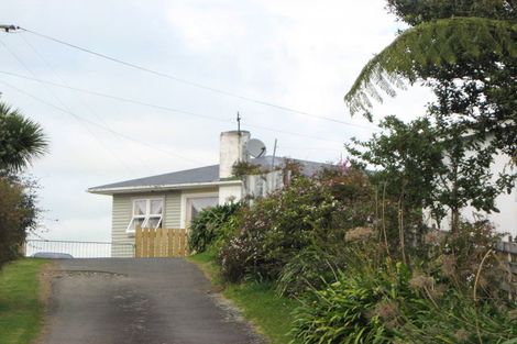 Photo of property in 4 Wiremu Place, Blagdon, New Plymouth, 4310