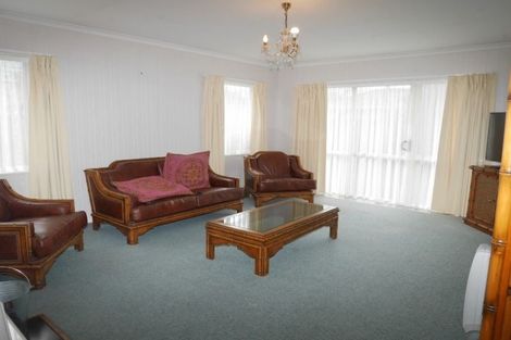 Photo of property in 9 Greenaway Road, Waikanae, 5036