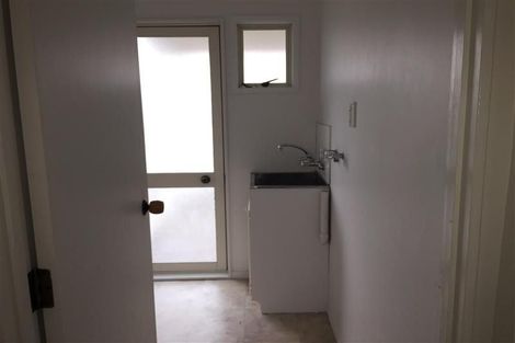 Photo of property in 1/48 Strid Road, Te Atatu South, Auckland, 0610