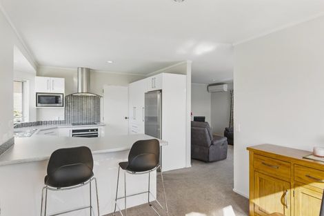 Photo of property in 110 Makarini Street, Paraparaumu, 5032