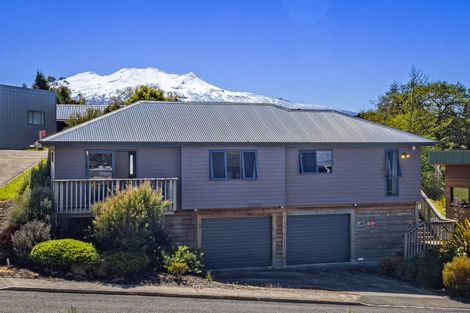 Photo of property in 6 Kowhai Heights, Ohakune, 4625