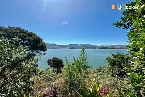 Photo of property in 35 Oxley Crescent, Broad Bay, Dunedin, 9014