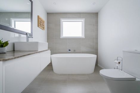 Photo of property in 3 South Highway East, Whitianga, 3510