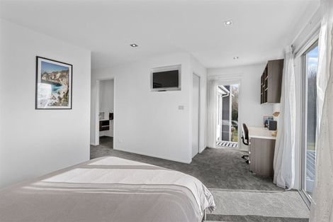 Photo of property in 97e Englefield Road, Northwood, Christchurch, 8051